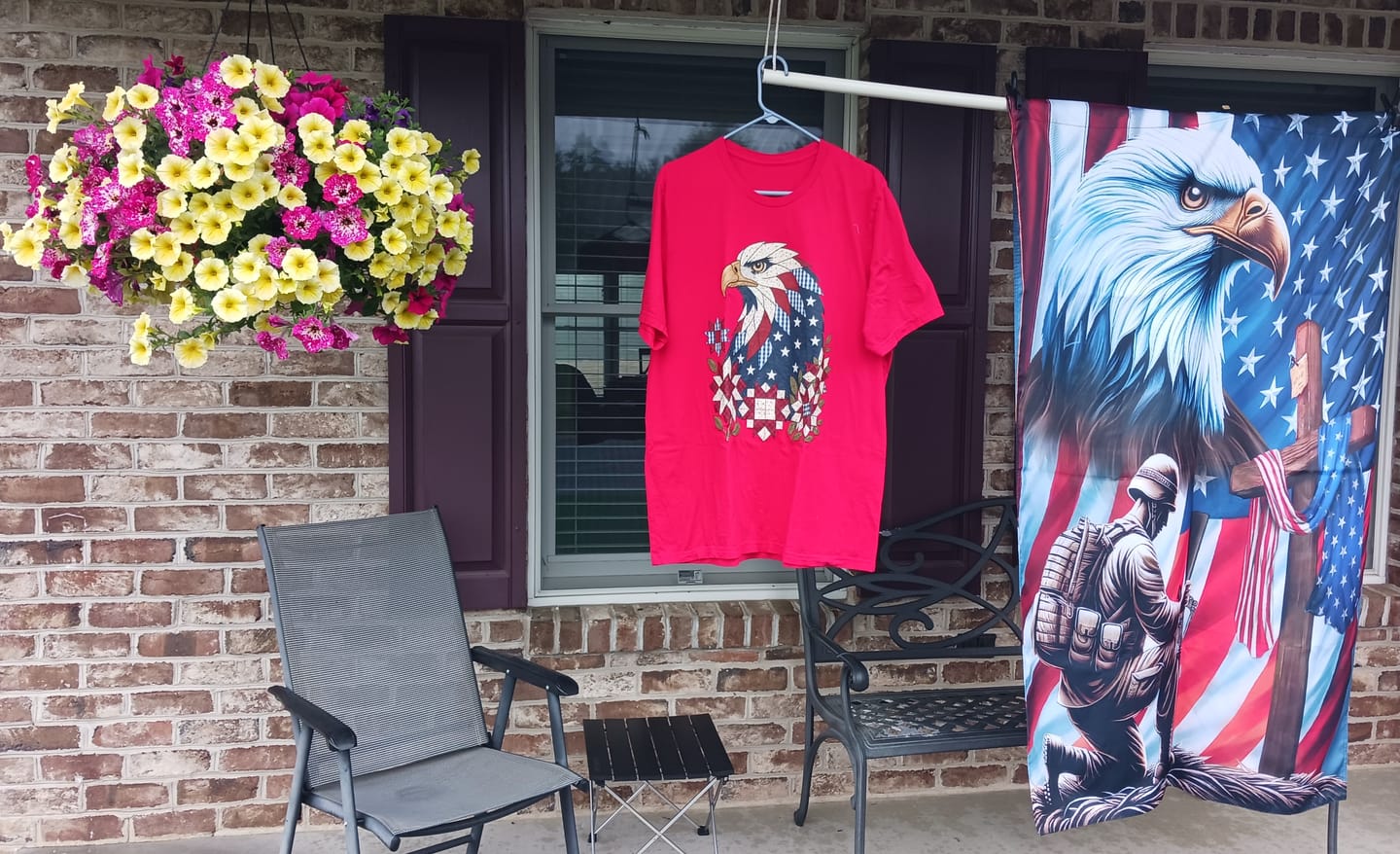 Customer photo review of American Eagle T-Shirt