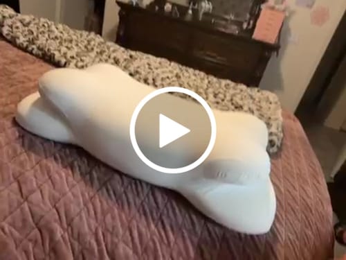 Customer video review of CloudAlign™ Pillow