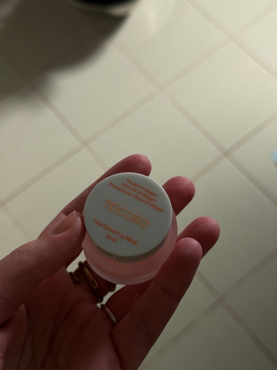 Customer photo review of Atjaunojoša nakts maska lūpām TOCOBO Vita Glazed Lip Mask
