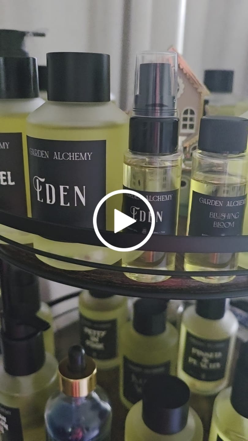 Customer video review of EDEN BODY OIL