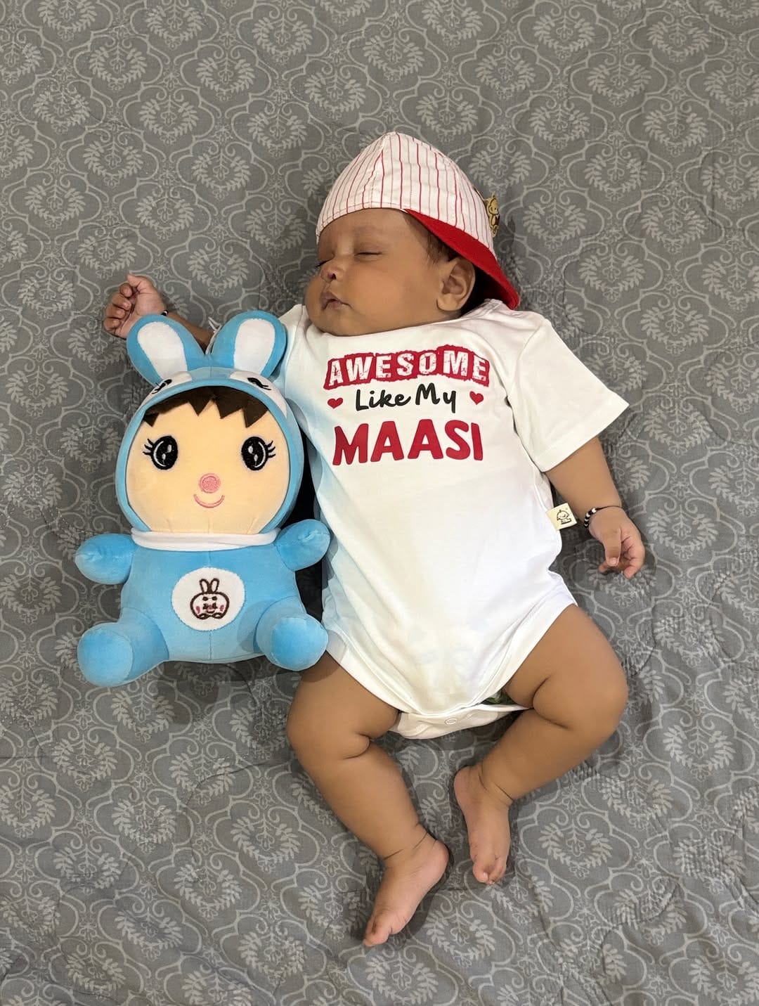 Customer photo review of Awesome Like My Maasi