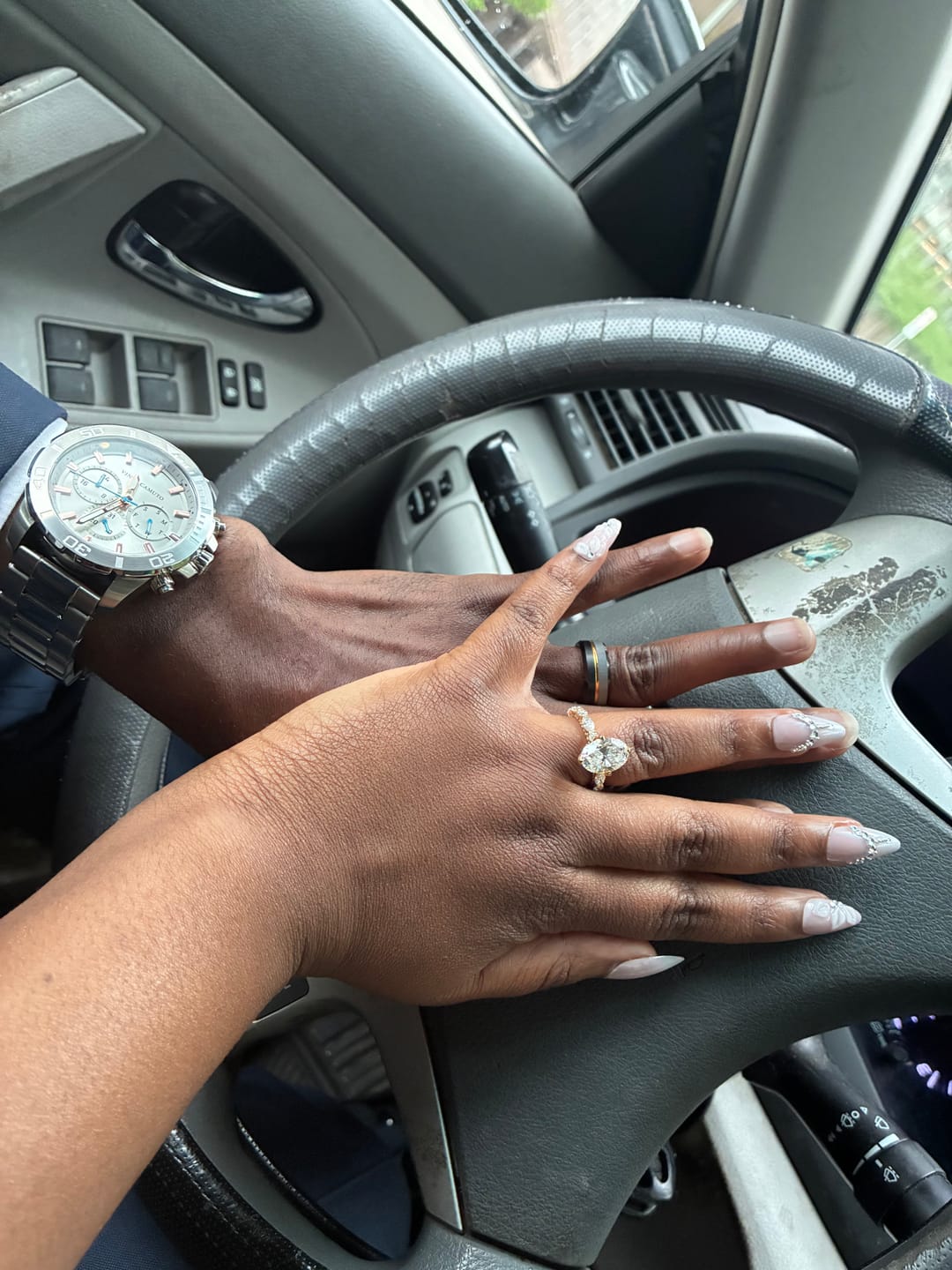 Customer photo review of 8MM - Black & Gold Tungsten Ring Matte Finish Brushed Laser Horizontal Grain