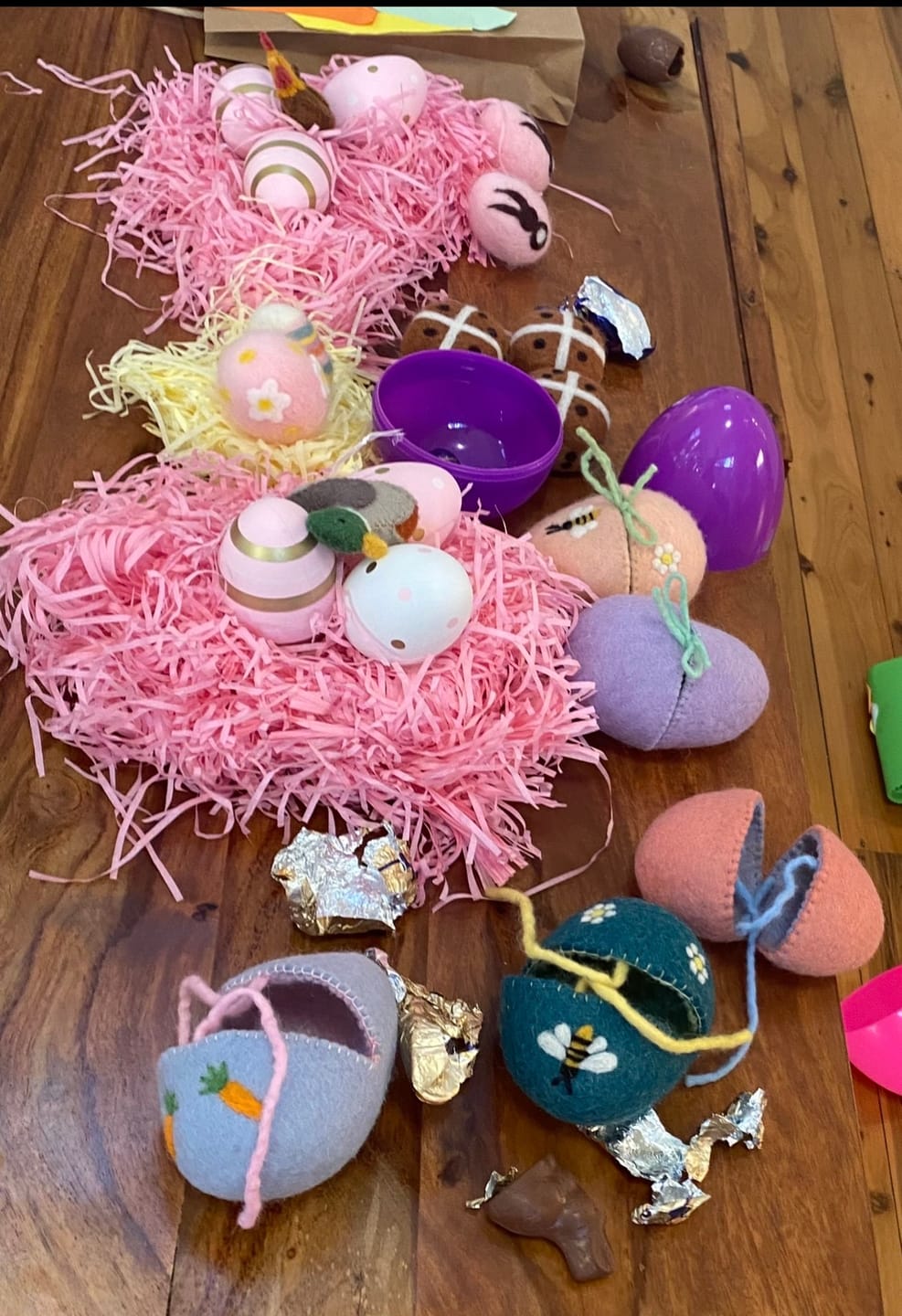 Customer photo review of Felt Surprise Egg with Duck Inside