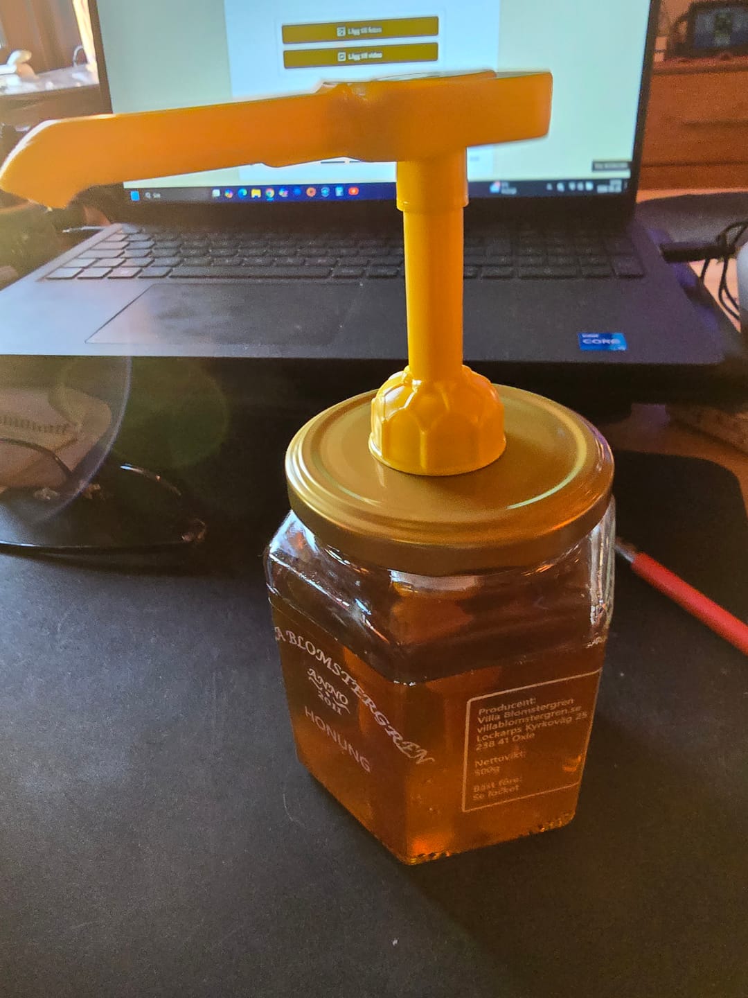 Customer photo review of Flytande honung 2 kg (4×500 g) – Svensk RAW honung