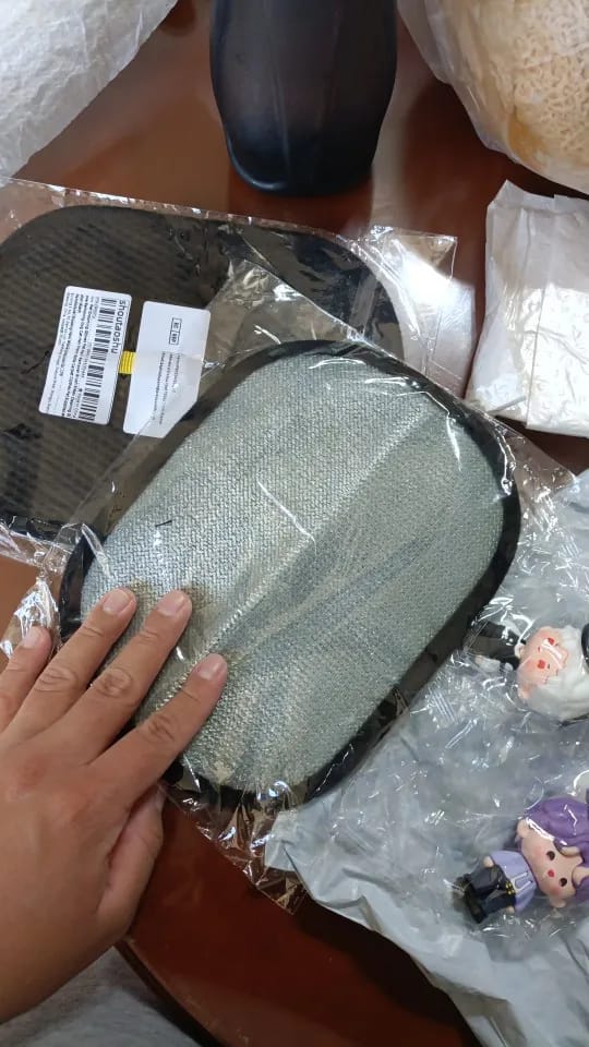 Customer photo review of Double-Sided Reusable Pet Hair Removal Gloves Static-Free Grooming Tools for Pets Efficient Carpet Fur Removal