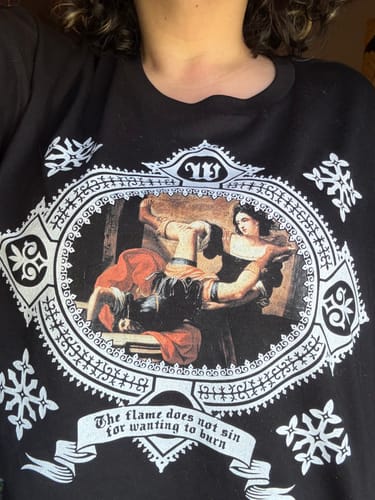Customer photo review of Seven Sins Crop Tees