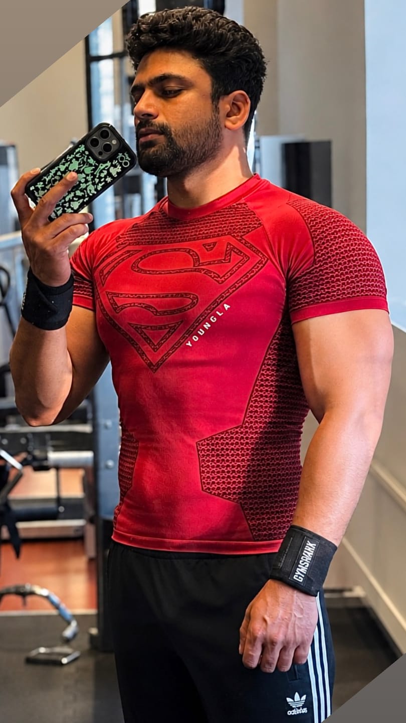 Customer photo review of 4117 - Superman Compression Tees