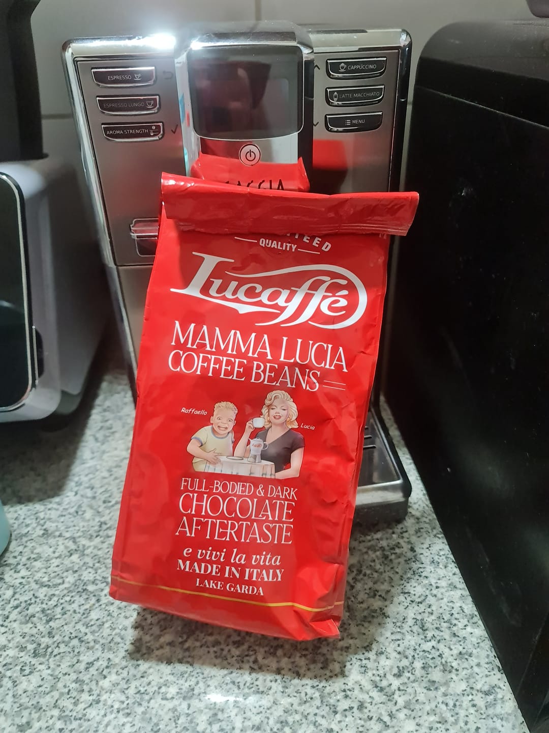Customer photo review of Lucaffe Mamma Lucia 1 kg Grano Entero