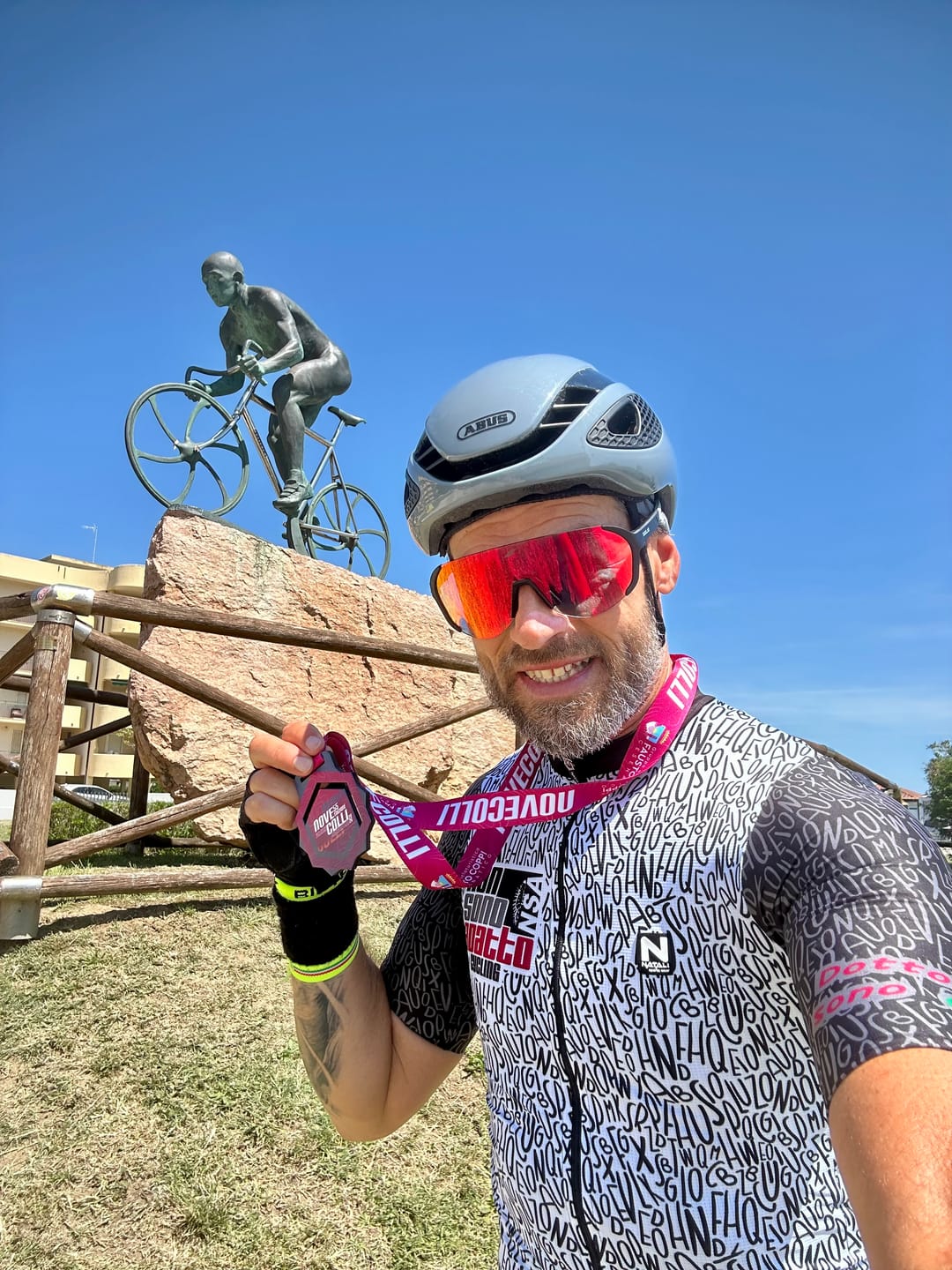 Customer photo review of Hyperion