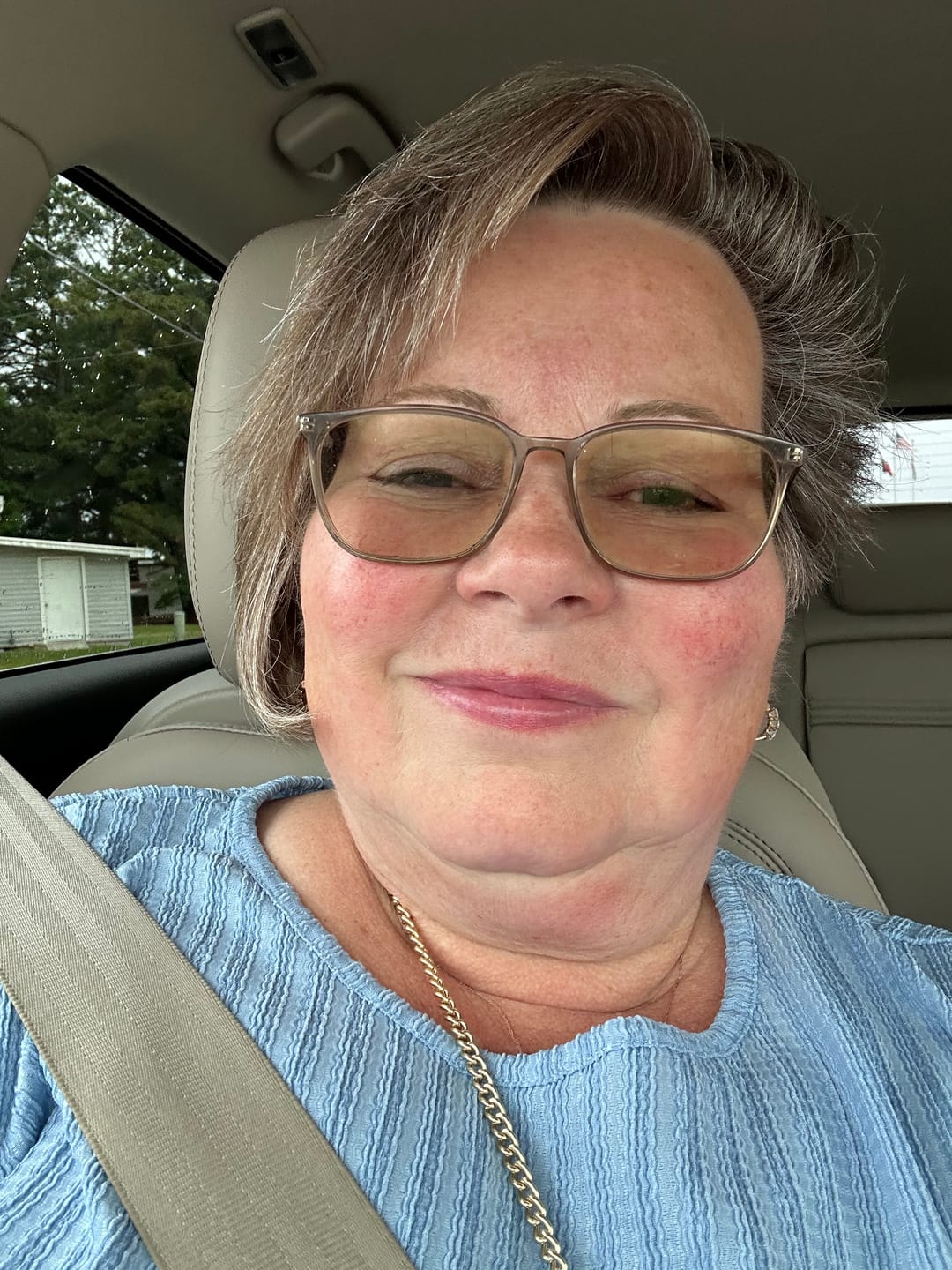 Customer photo review of Areliaa Signature Lipstick