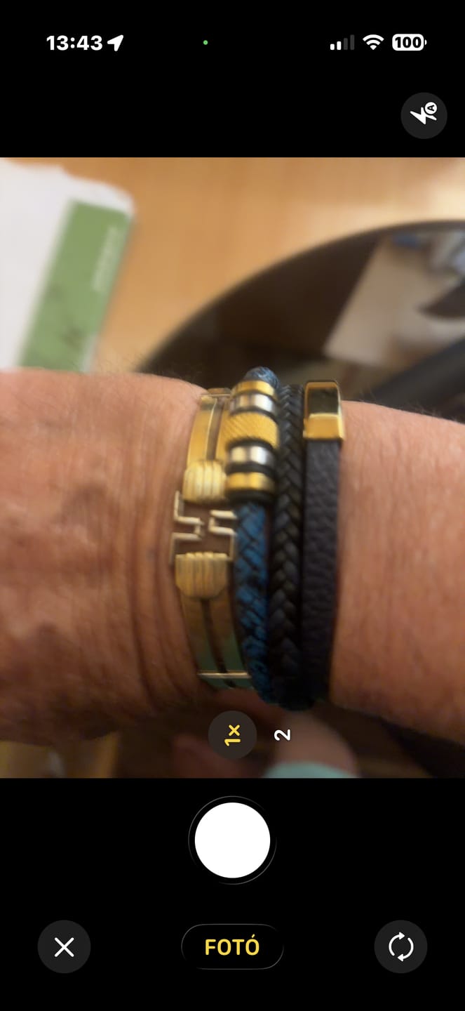 Customer photo review of "Királykék Elegancia" Karkötő
