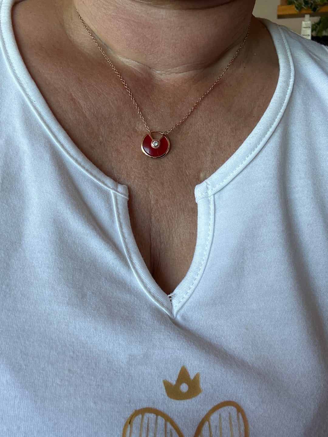 Customer photo review of Karneol Halskette - Kreismedallion