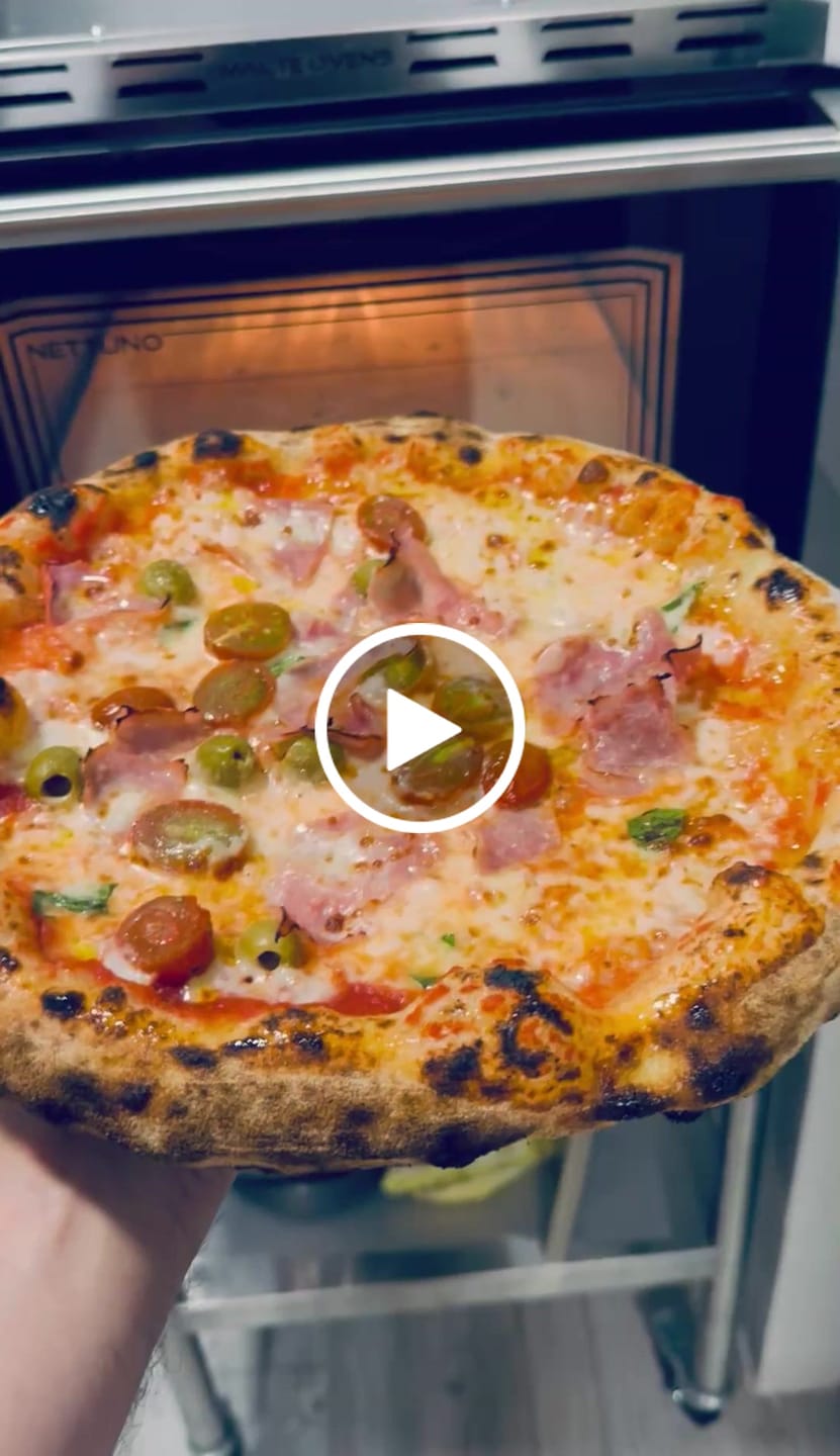 Customer video review of Macte Ovens Nettuno ADVANCED | Forno pizza elettrico