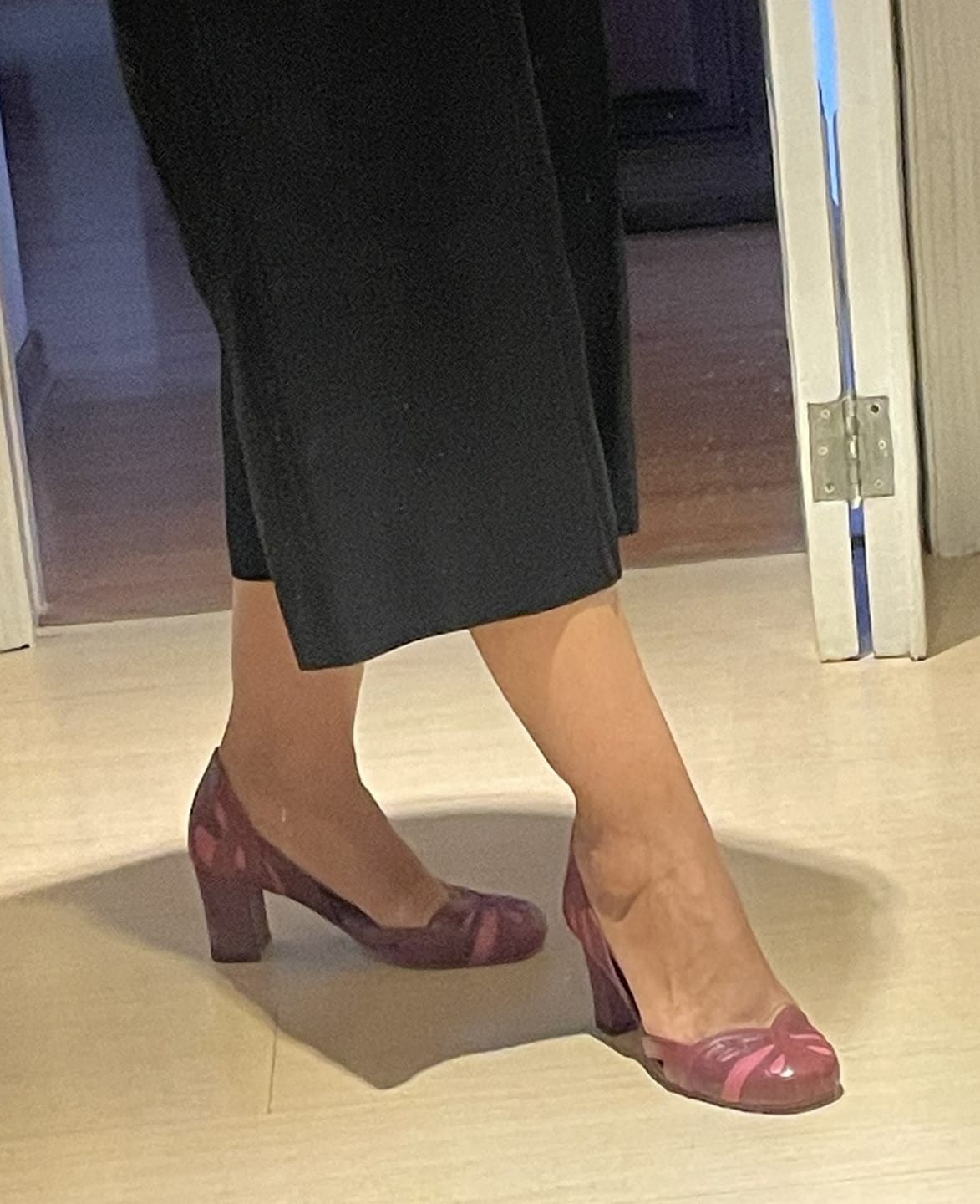 Customer photo review of Boneca Tulipa Vinho