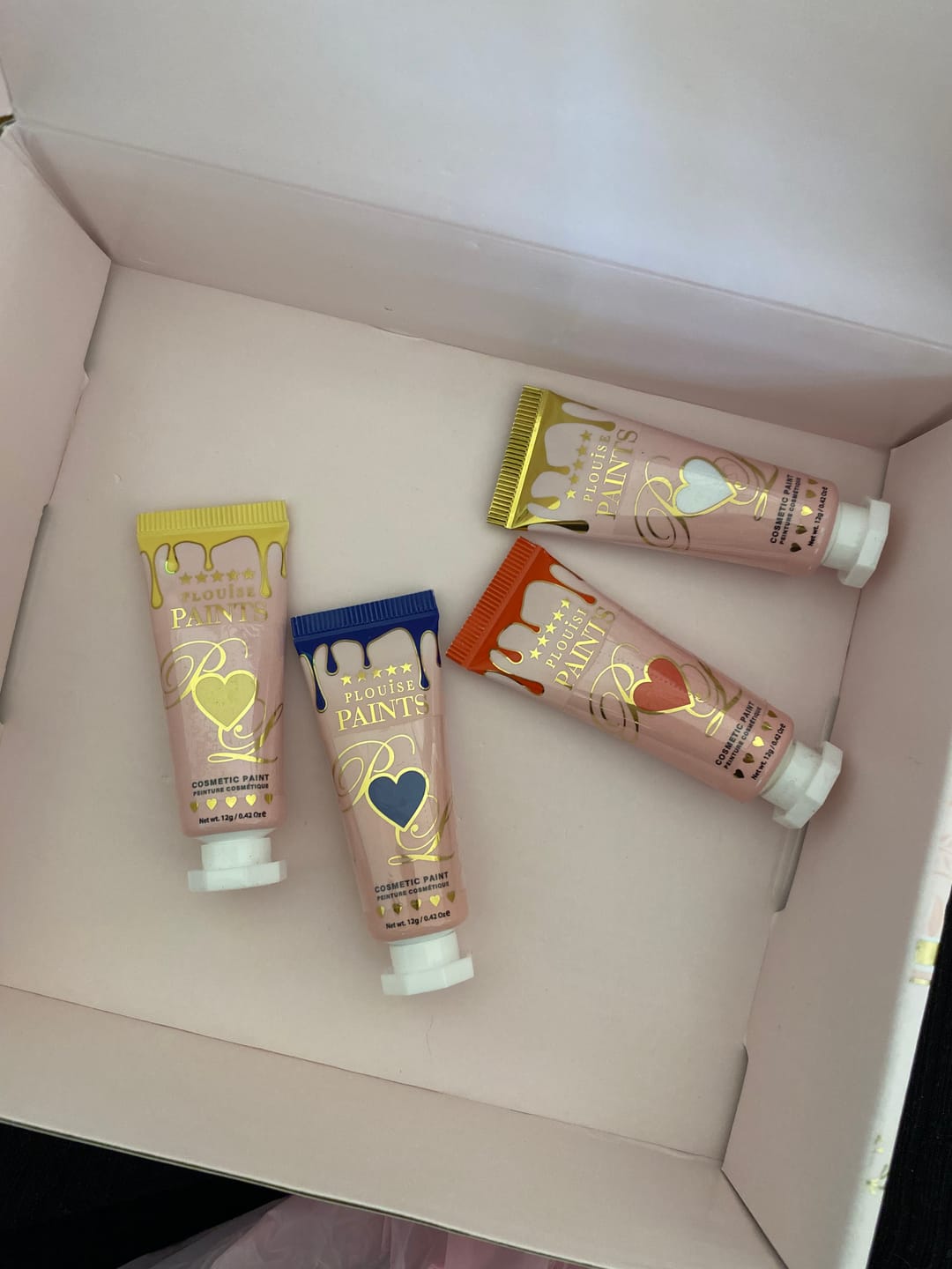 Klantfotorecensie van cosmetische verf