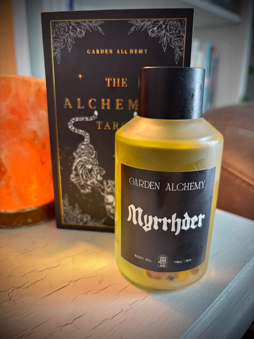 Customer photo review of MYRRHDER body oil