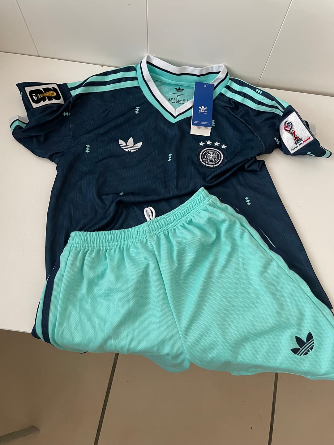 Customer photo review of Germany 2026 World Cup Kids Football Jersey Trikot