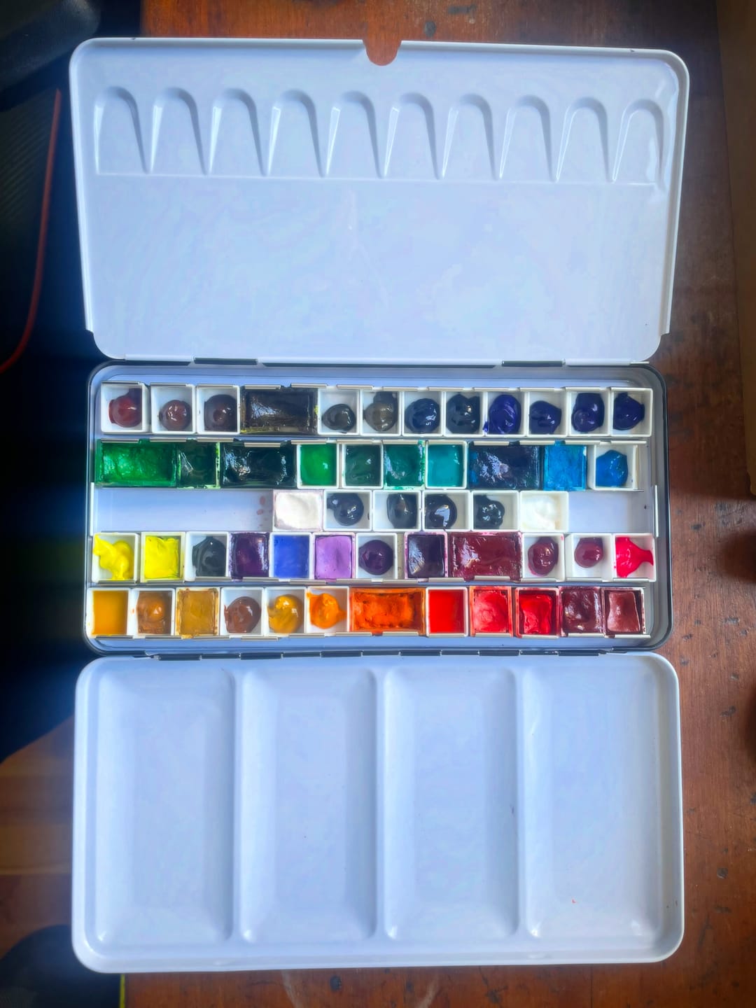 Customer photo review of Caja Vacía Metálica para Acuarelas