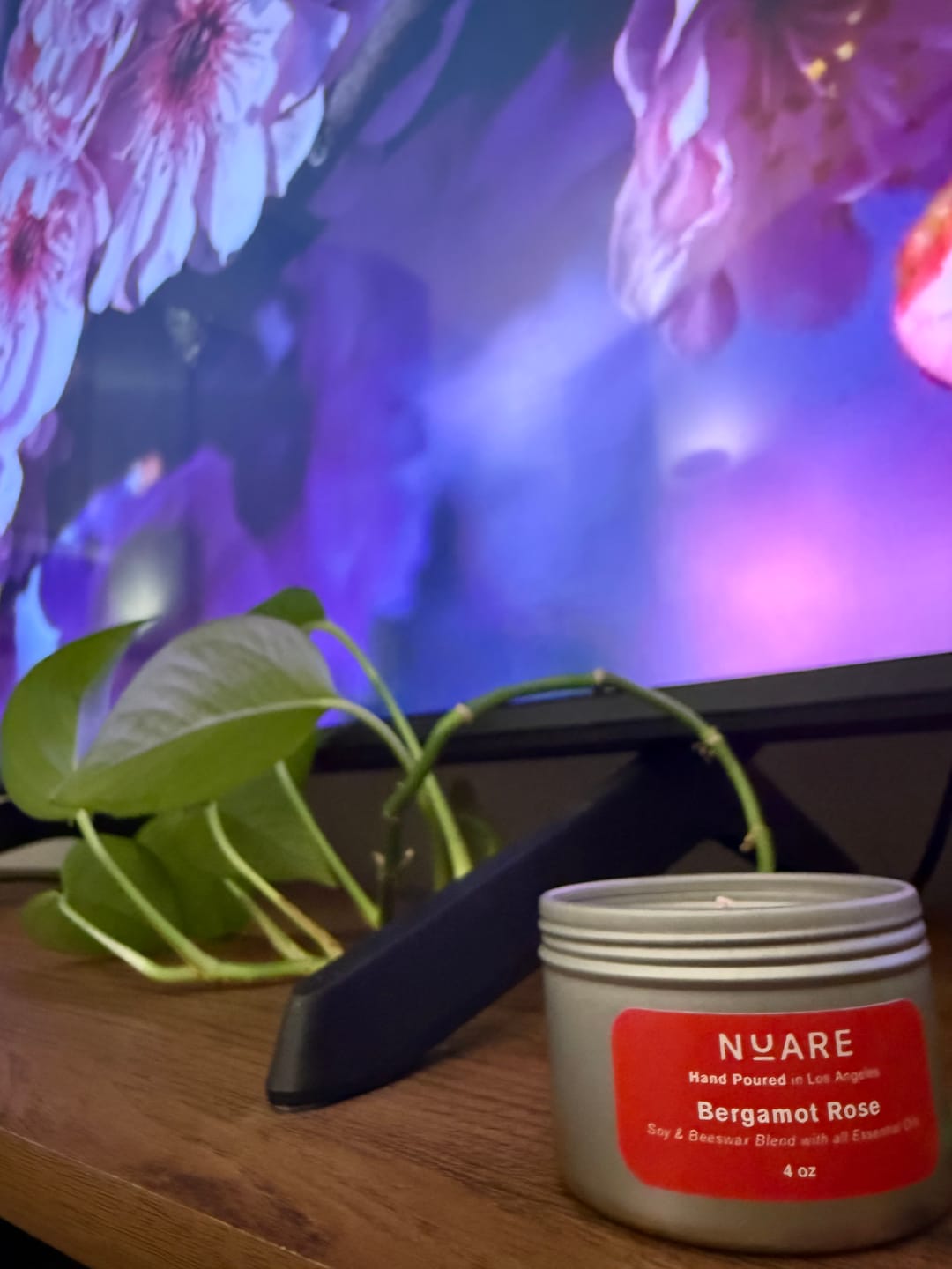 Customer photo review of Nuare Sample Scent Tins