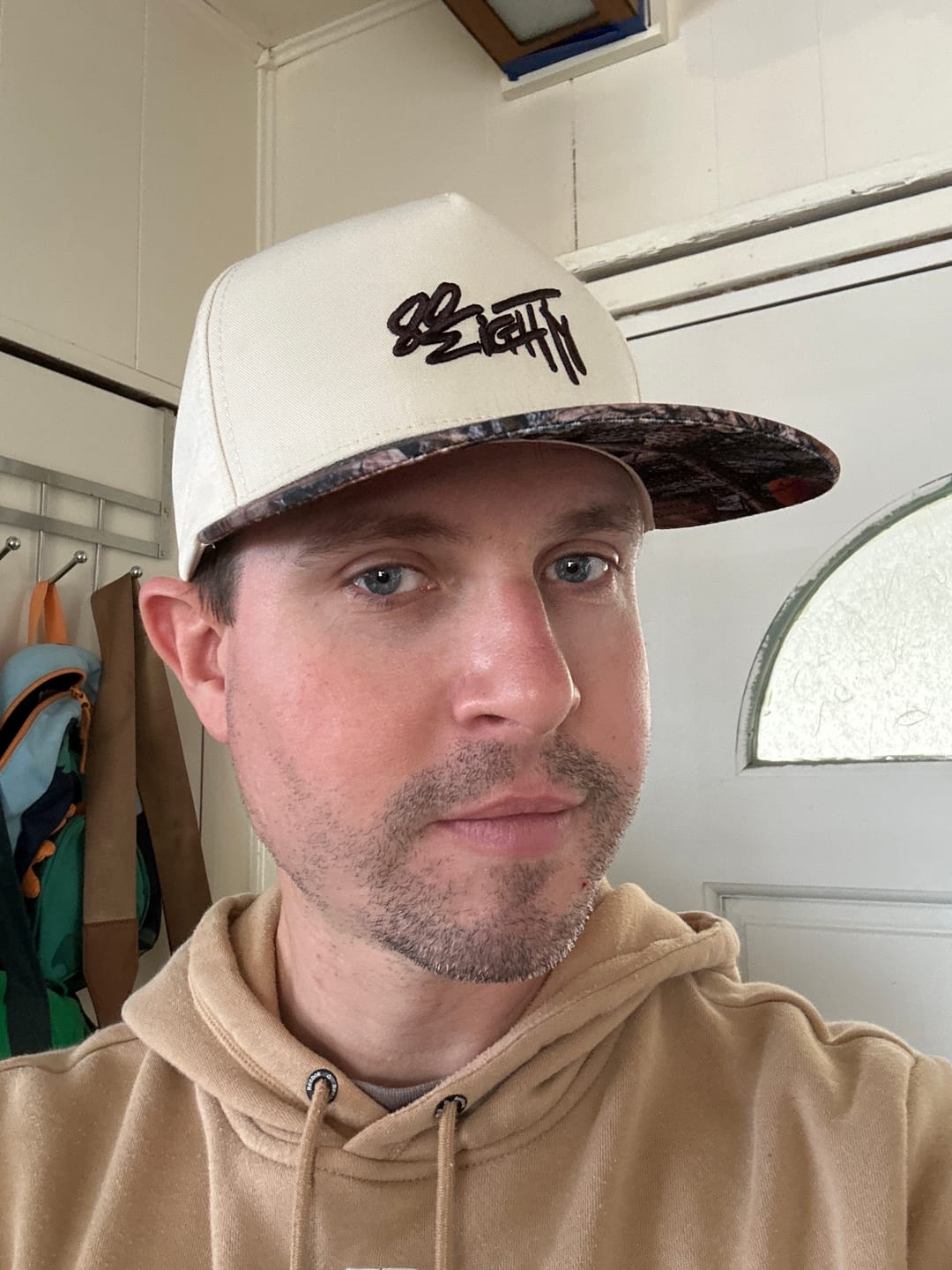 Customer photo review of 80Eighty® WhiteWood Hat