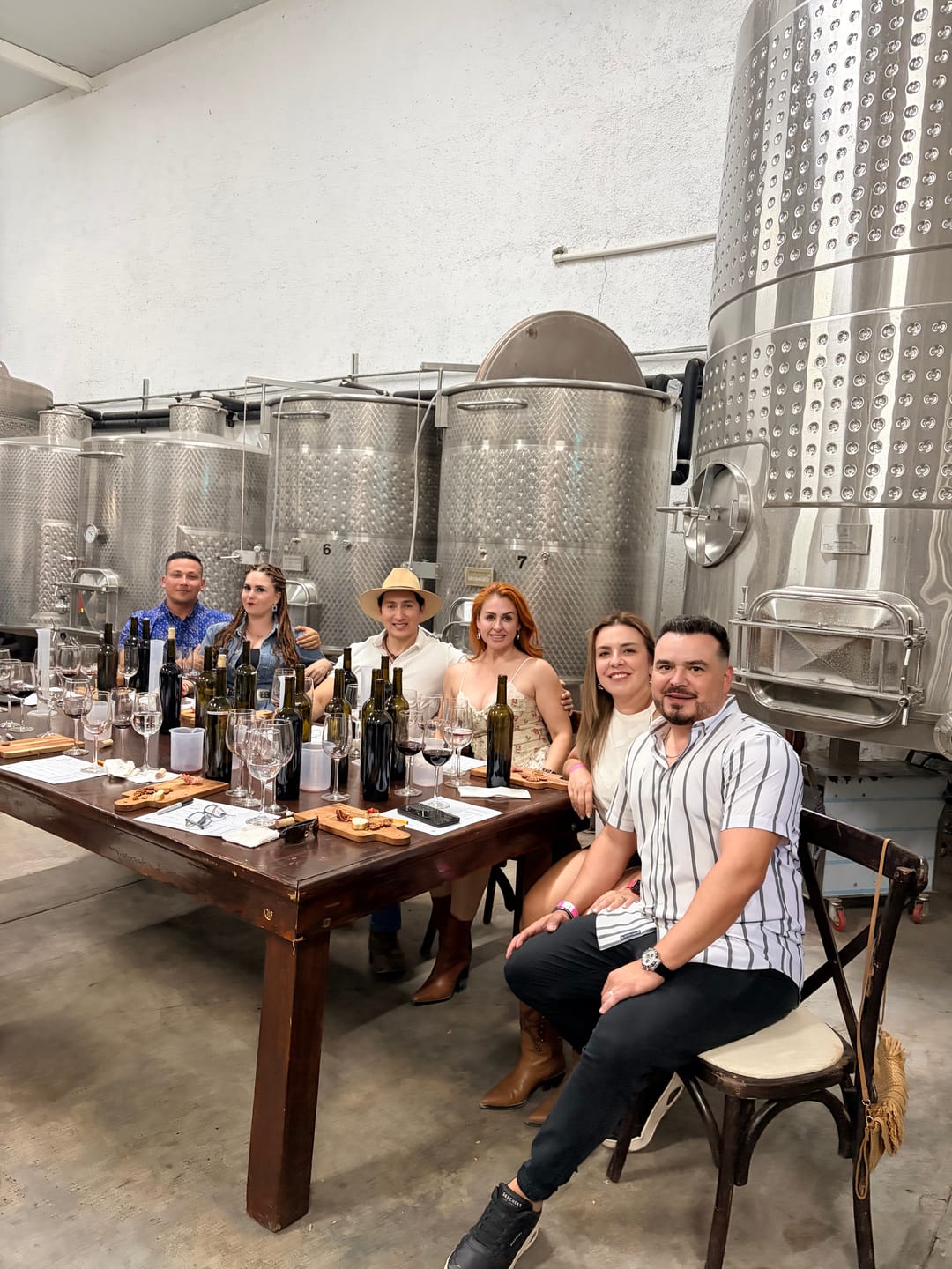 Customer photo review of Crea Tu Vino
