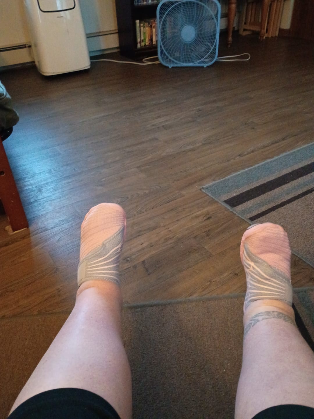Customer photo review of Solyn-Mauve (2+1)