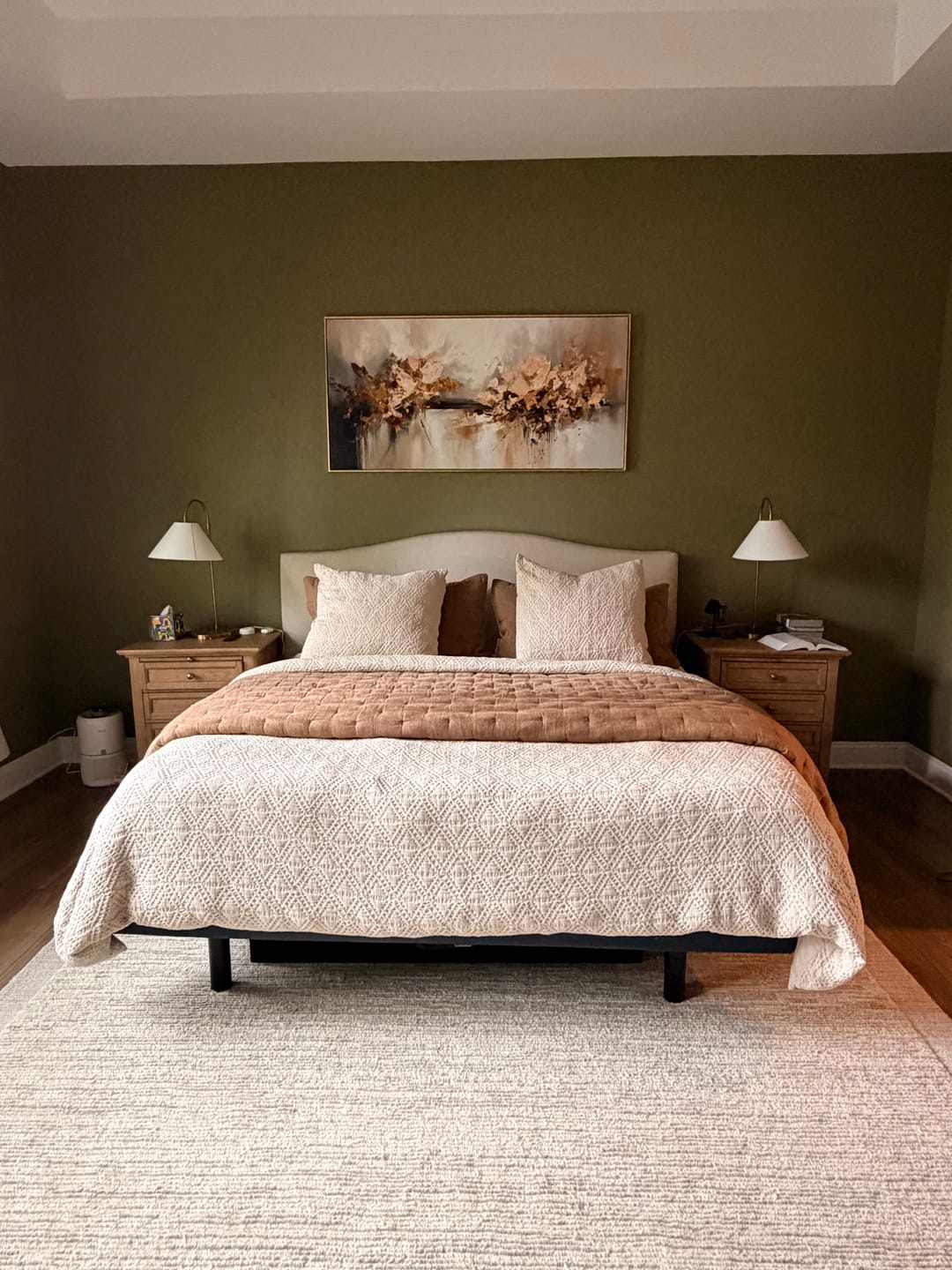 Customer photo review of Golden Reverie-Hand-Painted Textured Abstract Gold Painting for Modern Home Decor