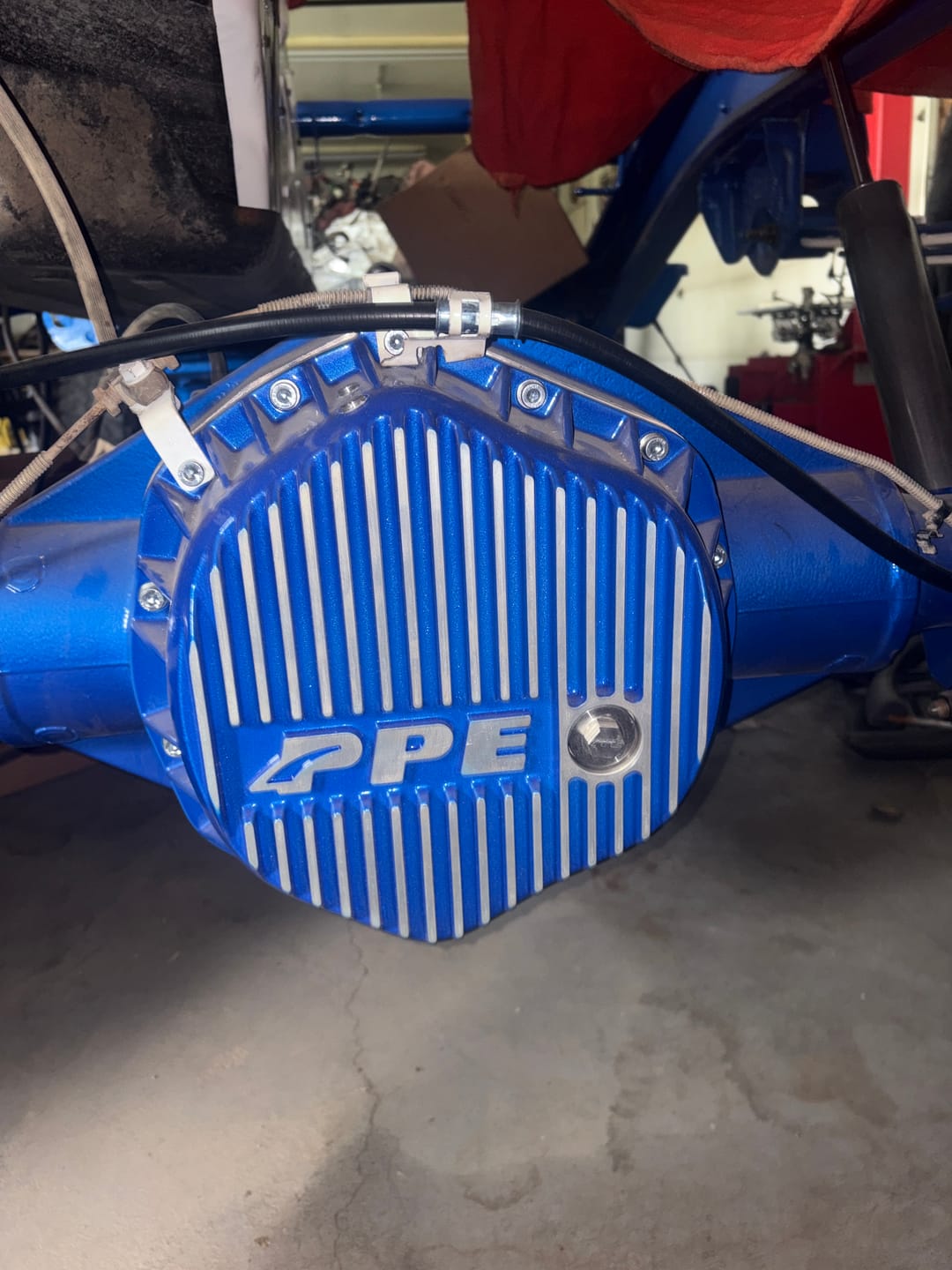 Customer photo review of 2001-2019 Cummins/ Duramax HD Rear Differential Cover (138051010)
