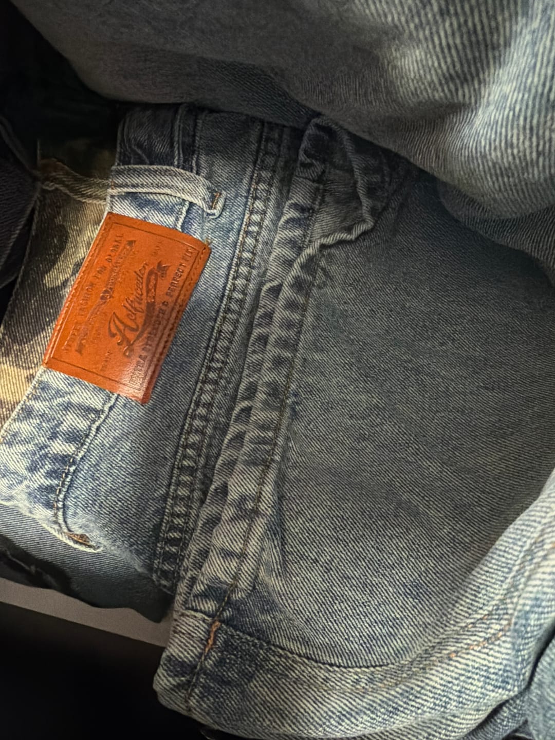 Customer photo review of Aelfric Eden Baggy Barrel Double Waist Jeans