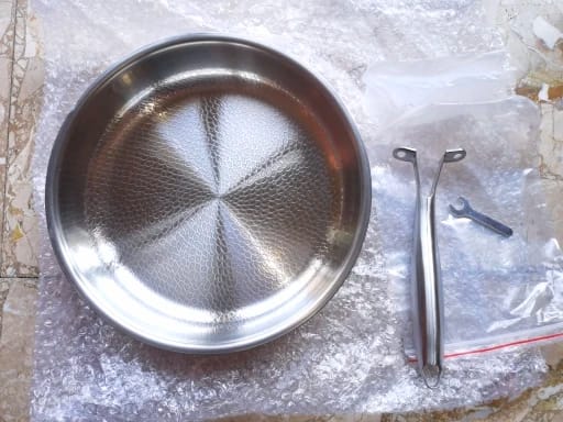 Customer photo review of Pure Titanium Pro Hammered Pan