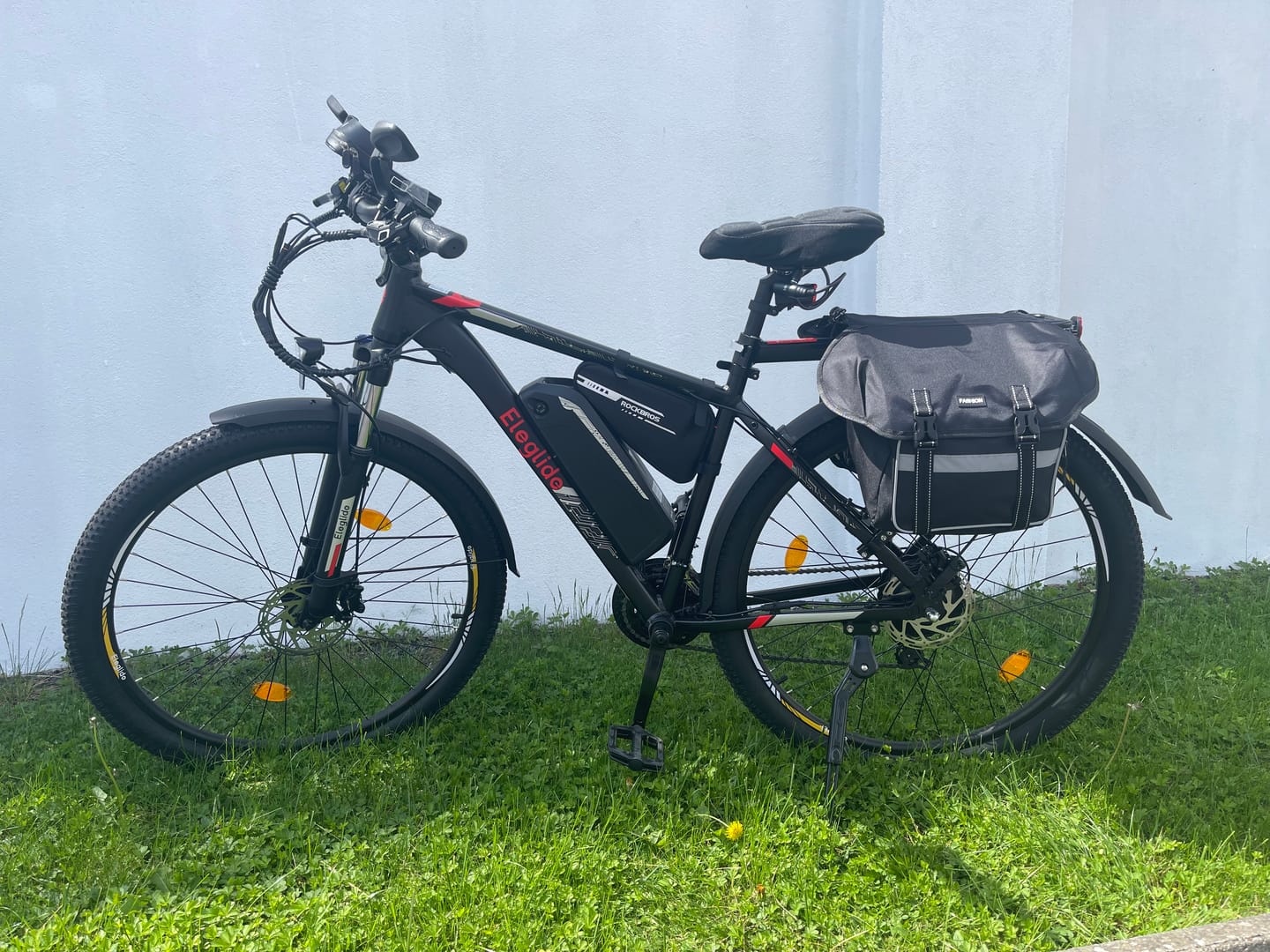 Customer photo review of Electric Mountain Bike Mopride 2