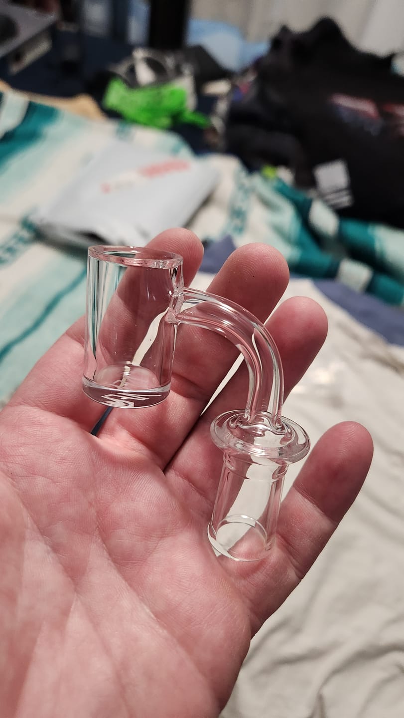 Customer photo review of AFM Thick Bottom Quartz Dab Banger – 3 mm Thick, 25 mm Bucket