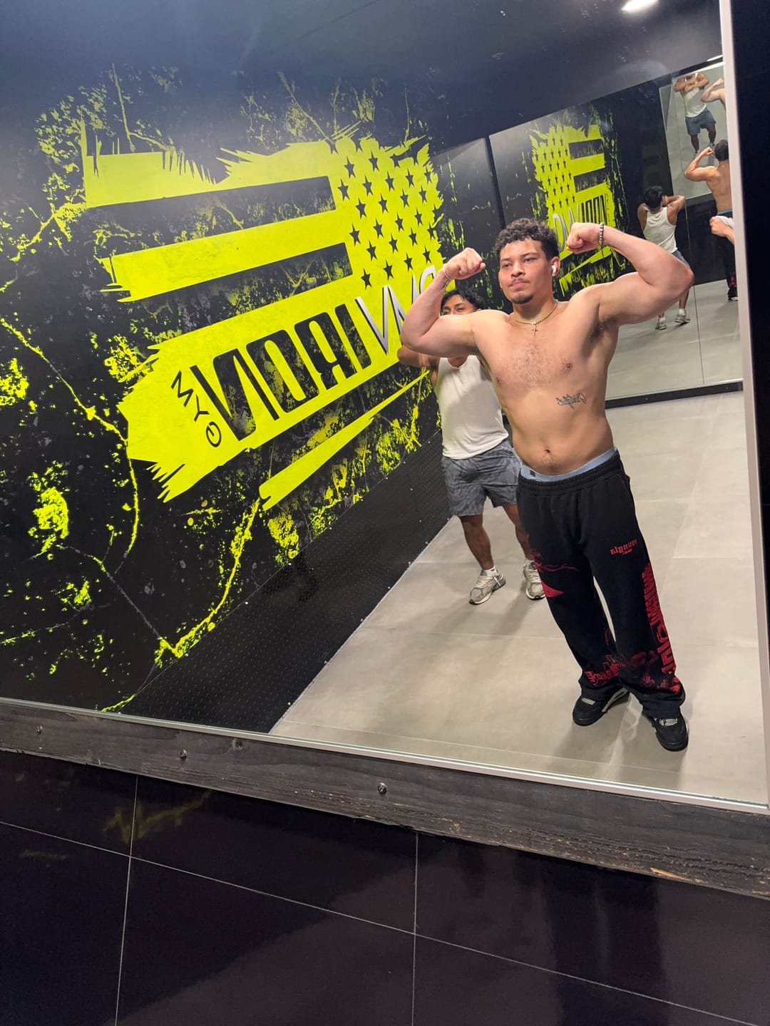 Customer photo review of 2128 - AOT©  x YLA Baggy Joggers