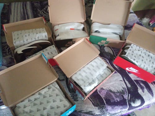 Customer photo review of Tenis 270 Blanco Supreme