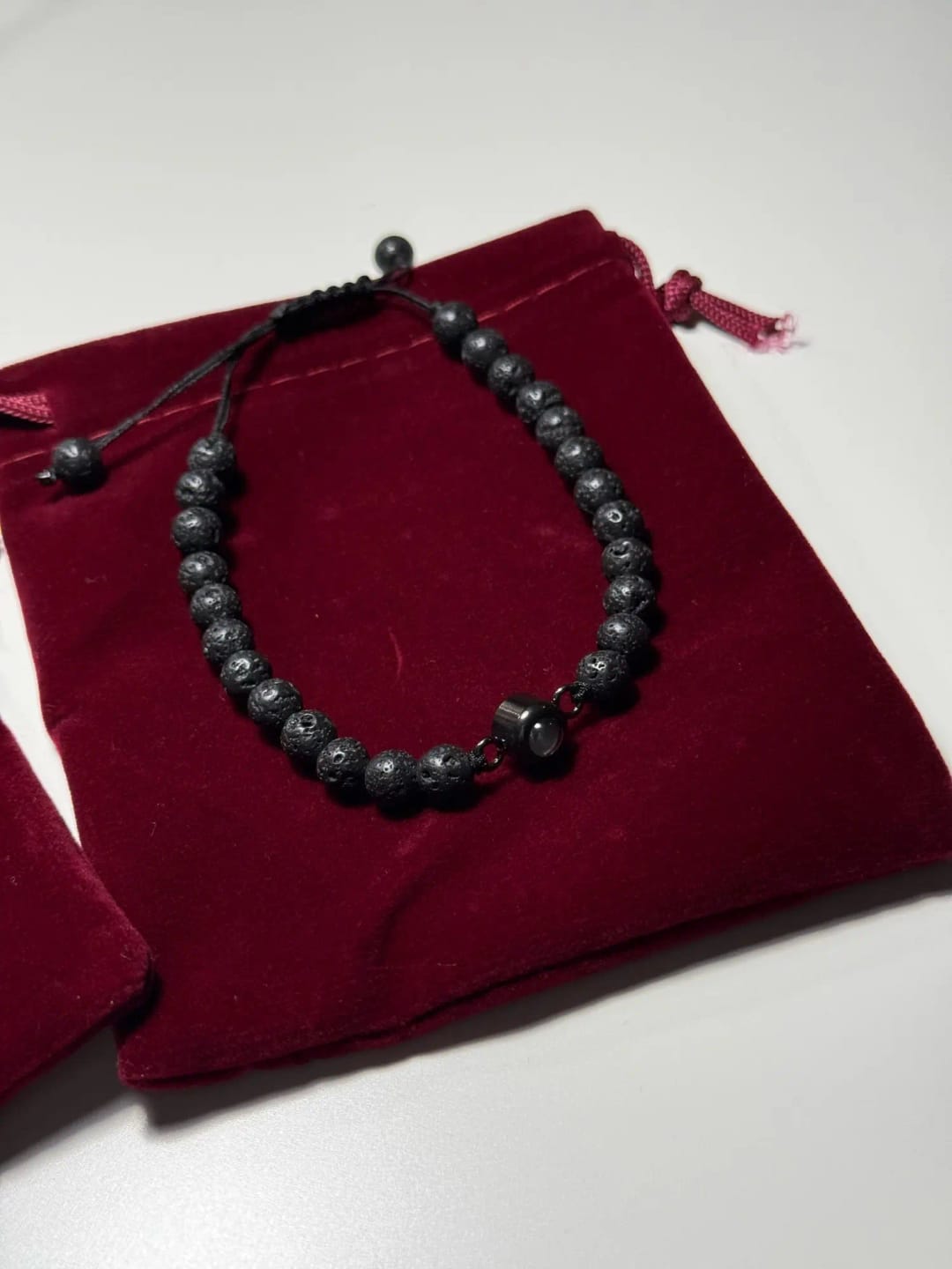 Customer photo review of Pulseras de perlas naturales con foto personalizada de proyección