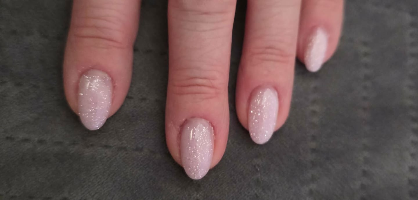 Customer photo review of Semilac Top Coat Flash On T21 UV Gel Polish