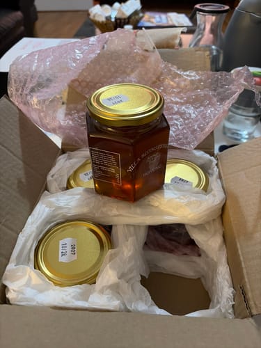 Customer photo review of Flytande honung 2 kg (4×500 g) – Svensk RAW honung
