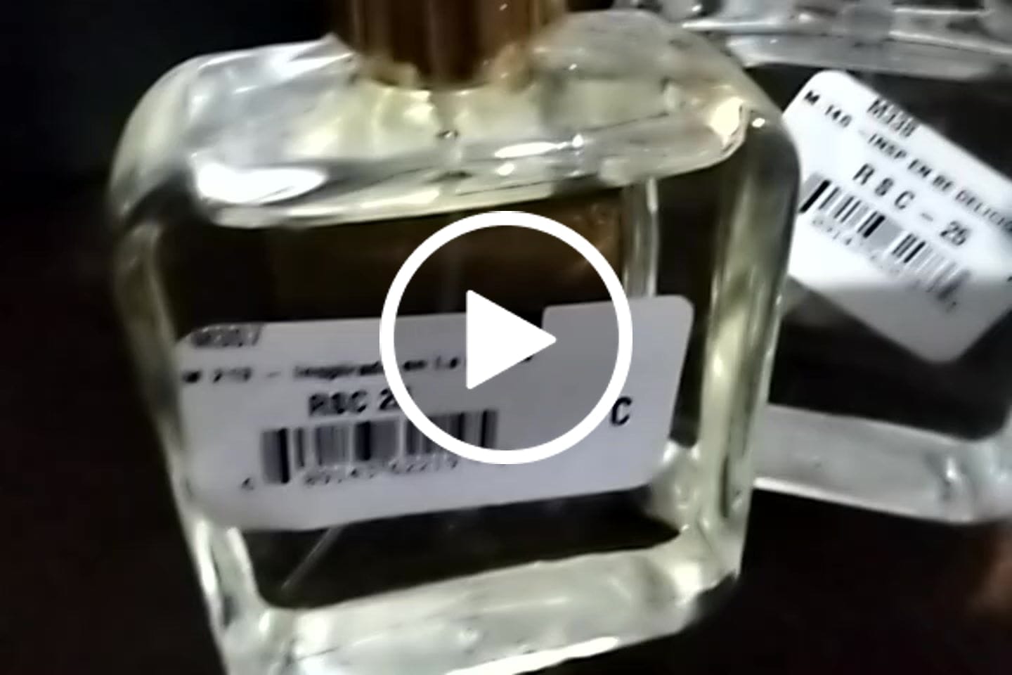 Customer video review of M.001 - Inspirado en Mon Guerlain