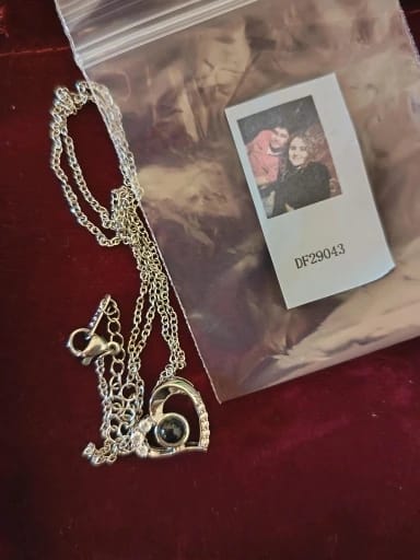 Customer photo review of Collar de proyección de fotos personalizado