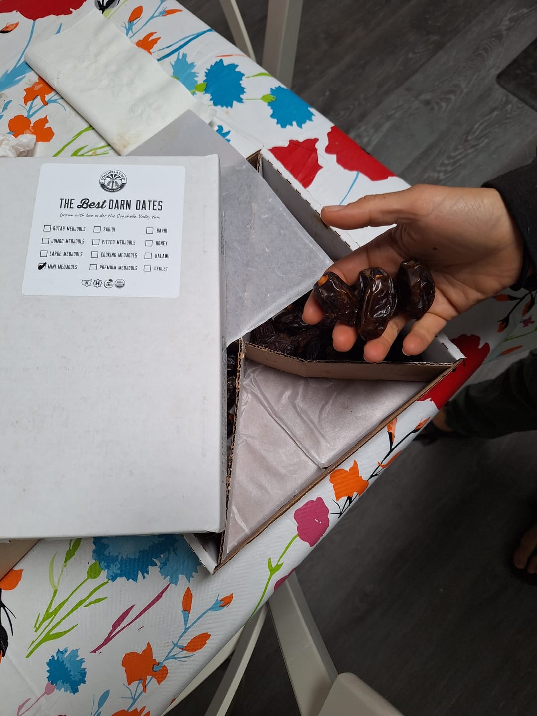 Customer photo review of Organic Mini Medjool Dates Box