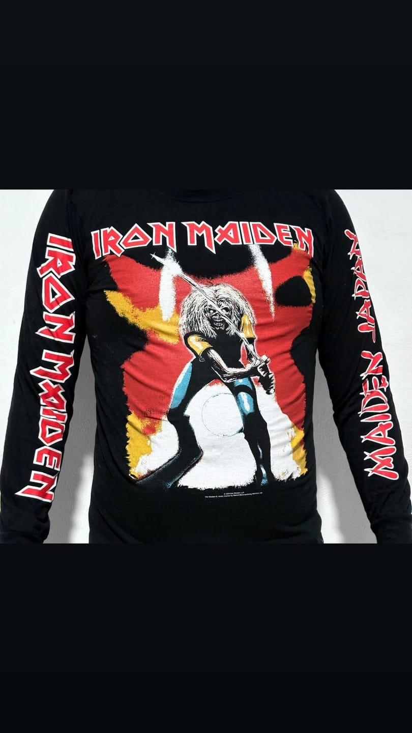 Customer photo review of Iron Maiden - Maiden Japan - Longsleeve Shirt