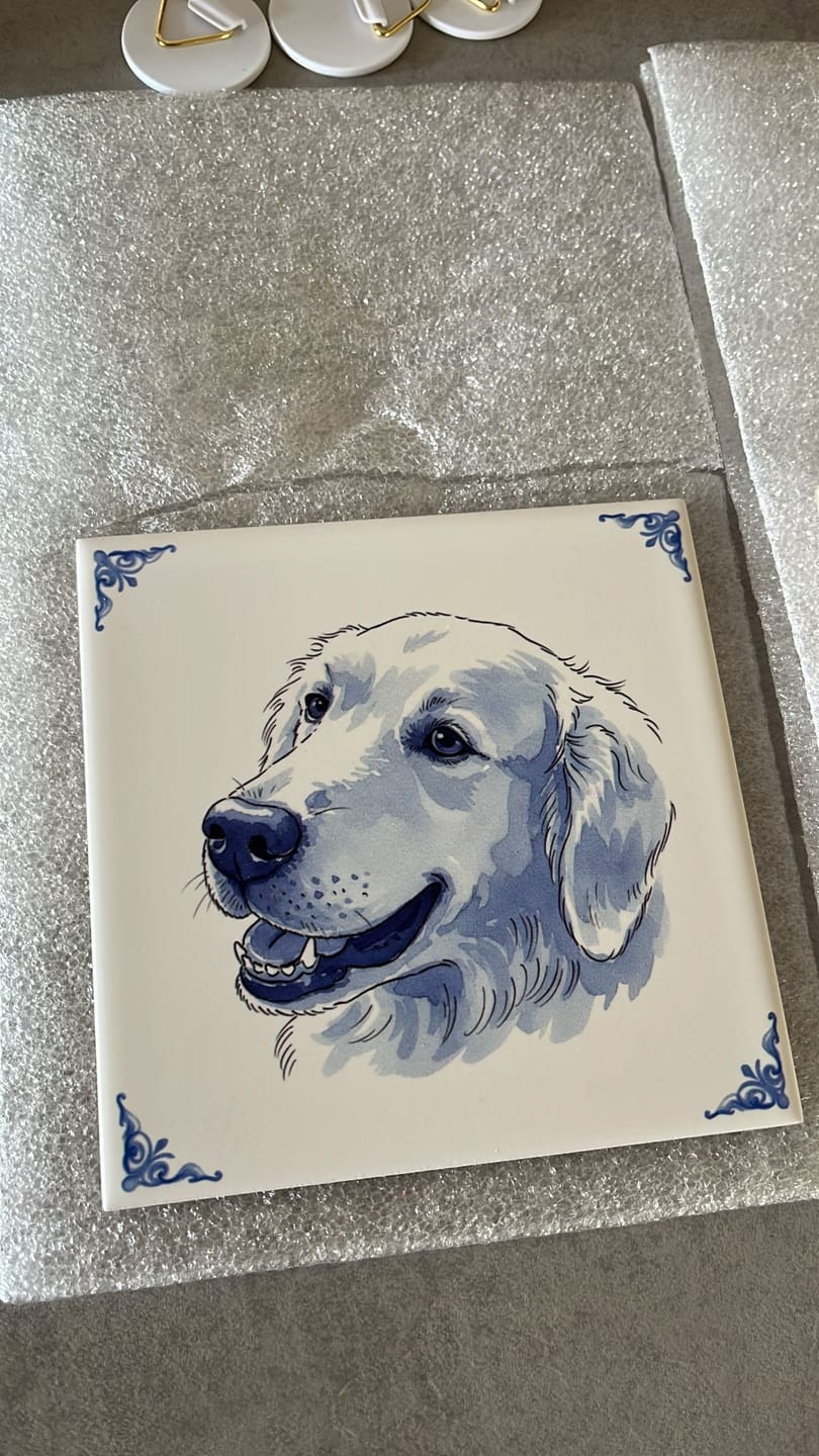 Customer photo review of Gepersonaliseerd Delfts Blauw tegeltje met foto en tekst