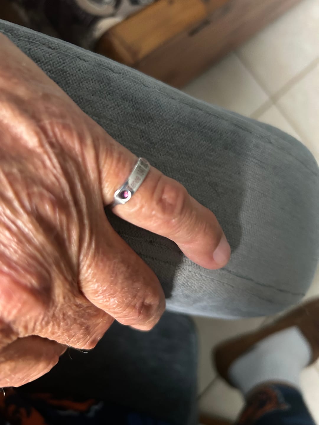 Customer photo review of For Memorial - Personalized Birthstone Name Memorial Ring