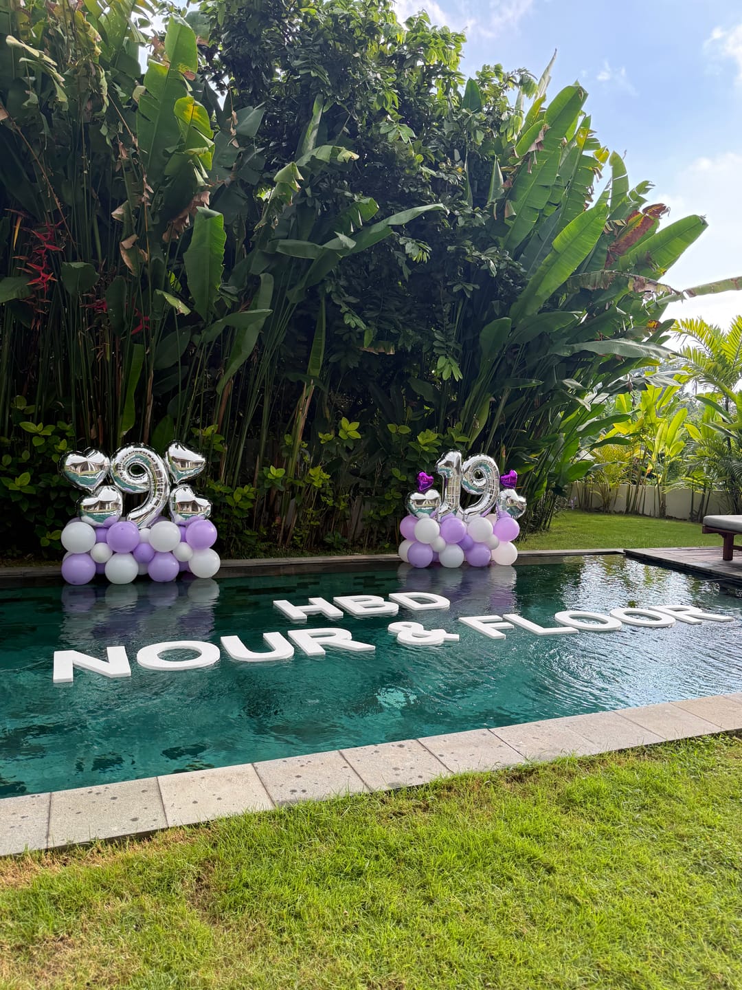 Customer photo review of 🎈 Pool Balloon Decoration Setup