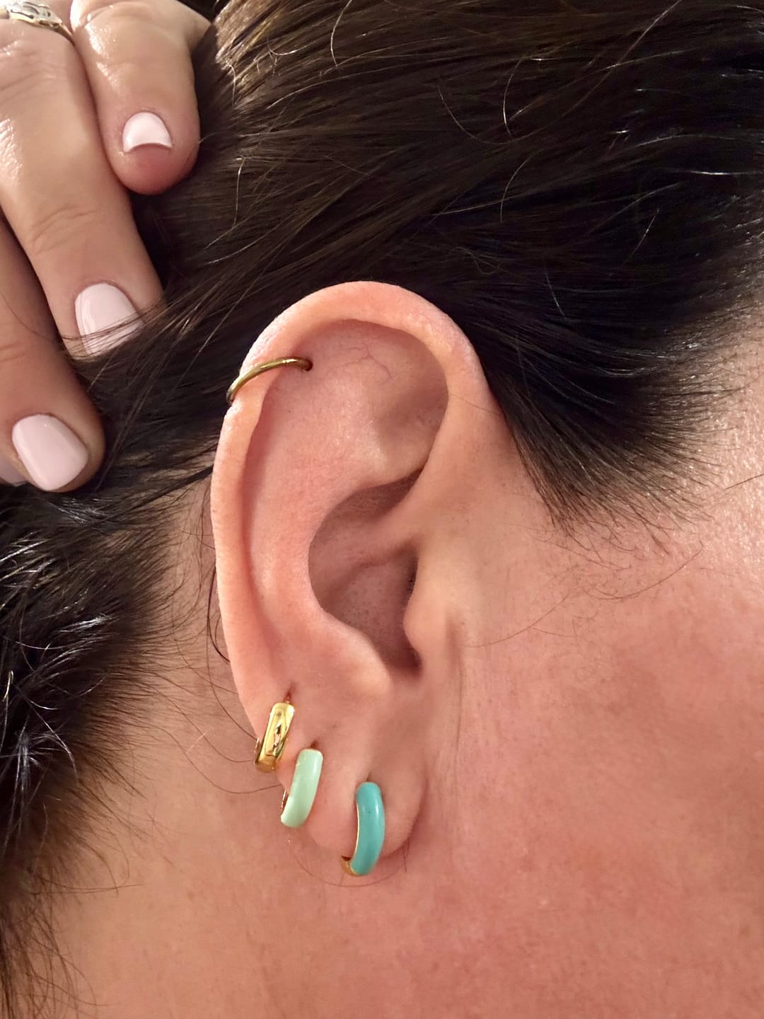 Customer photo review of Orecchino HOOP COLOR - Lime