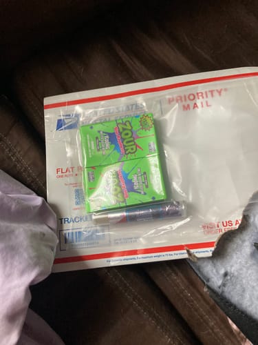 Customer photo review of BLUE RASPBERRY 1.5ML VAPE