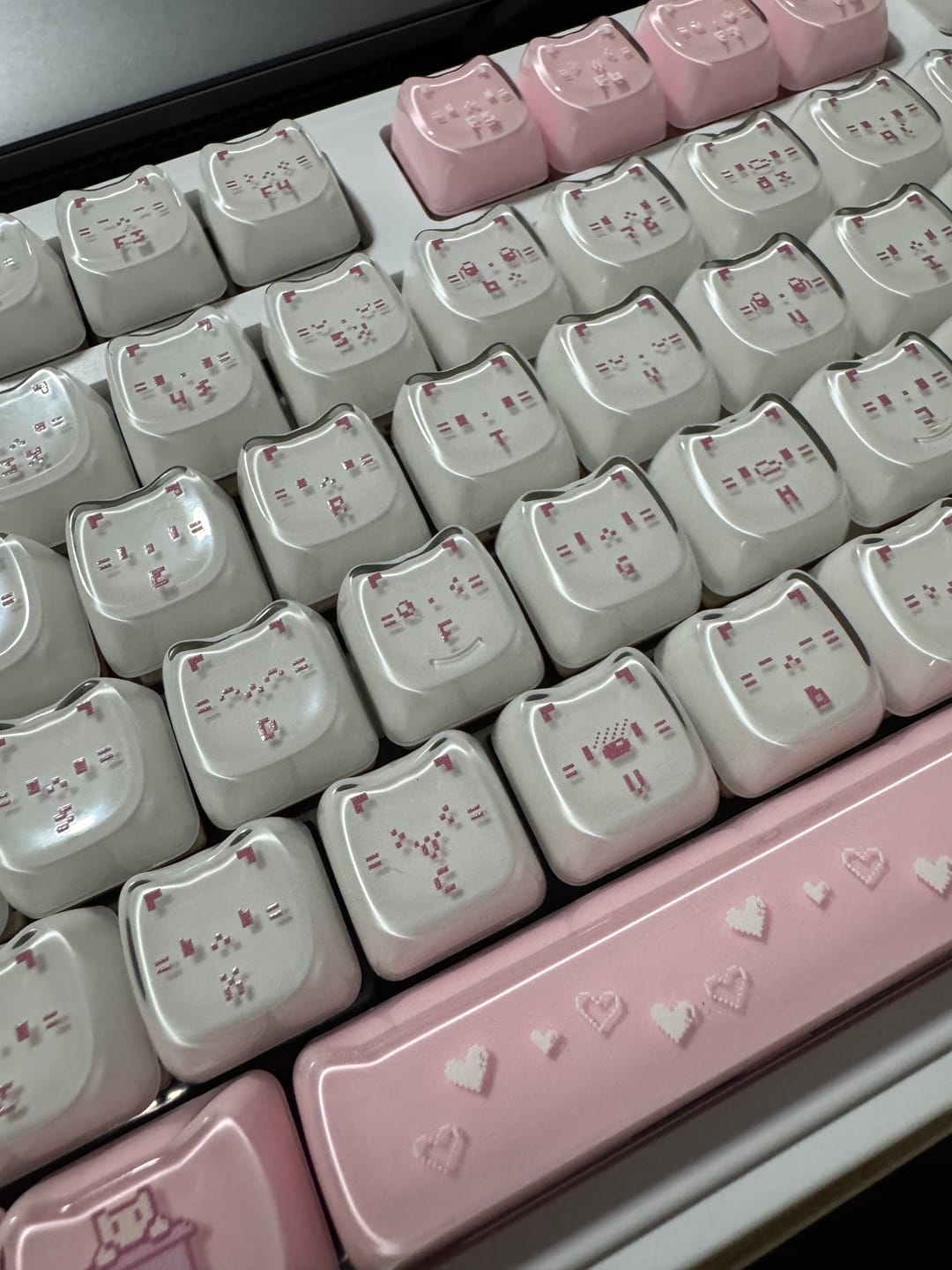 Customer photo review of KiiBOOM Mewsic Jelly Keycap Set