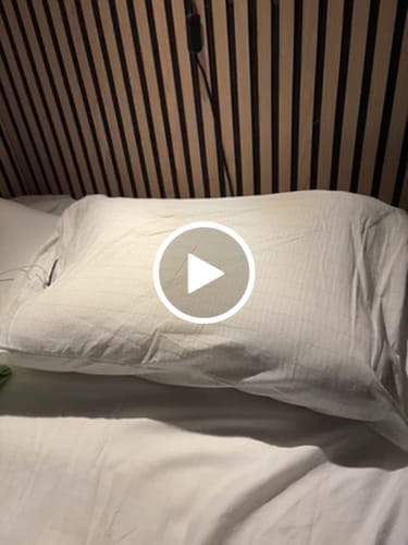 Customer photo review of Vakna Som Ditt Bästa Jag Med Vårt Grounding Lakan Set!