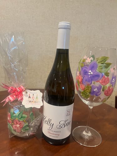 Customer photo review of Branded Name Label - Custom Birthday Wine