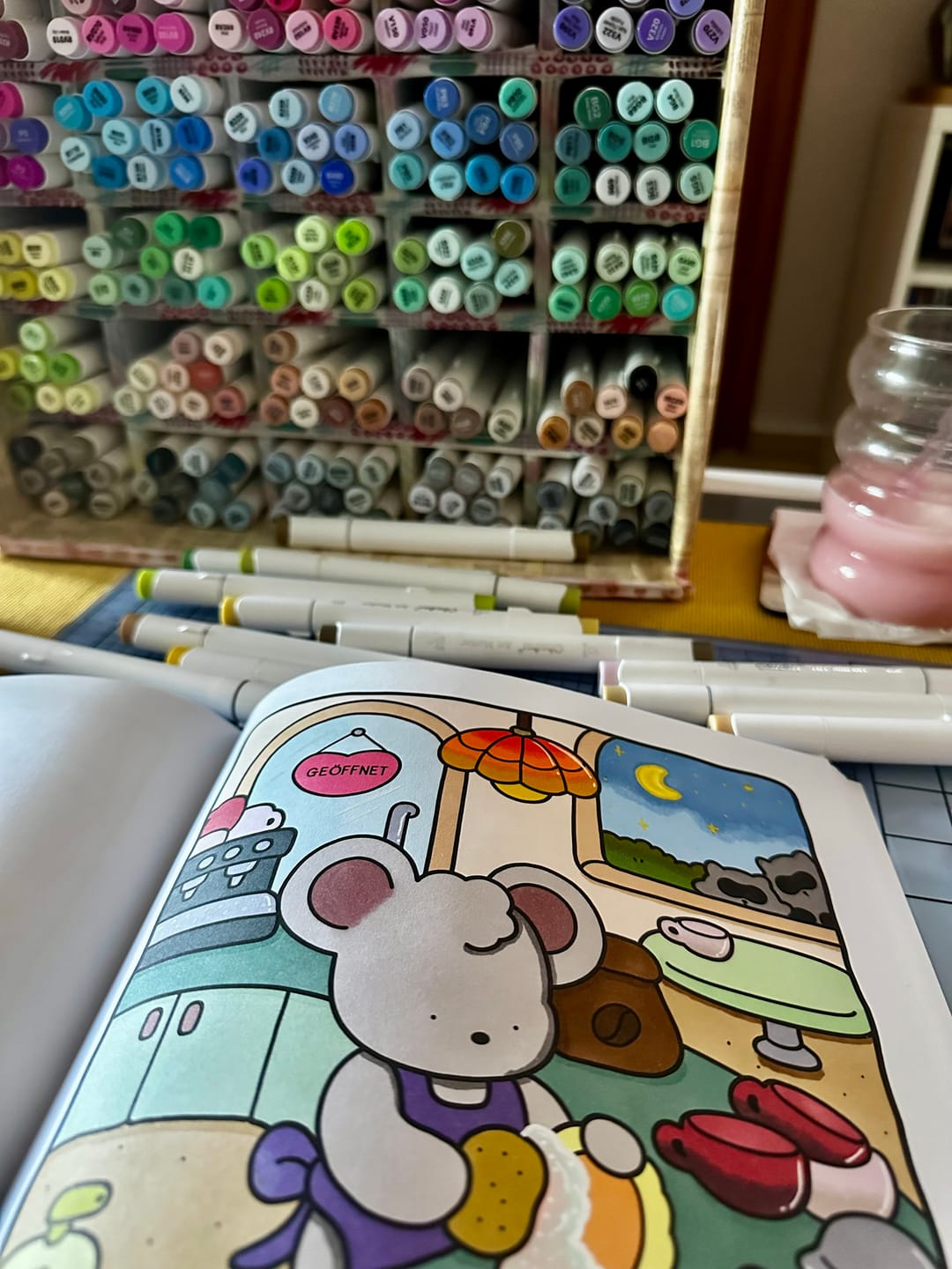 Customer photo review of Ohuhu Honolulu Brush Markers - Large Set